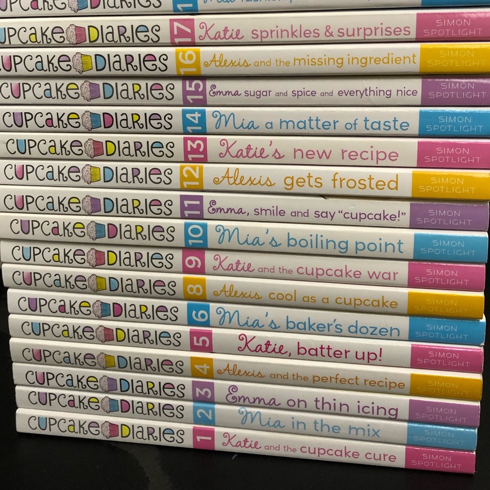 Cupcake diaries Set 22 of the books